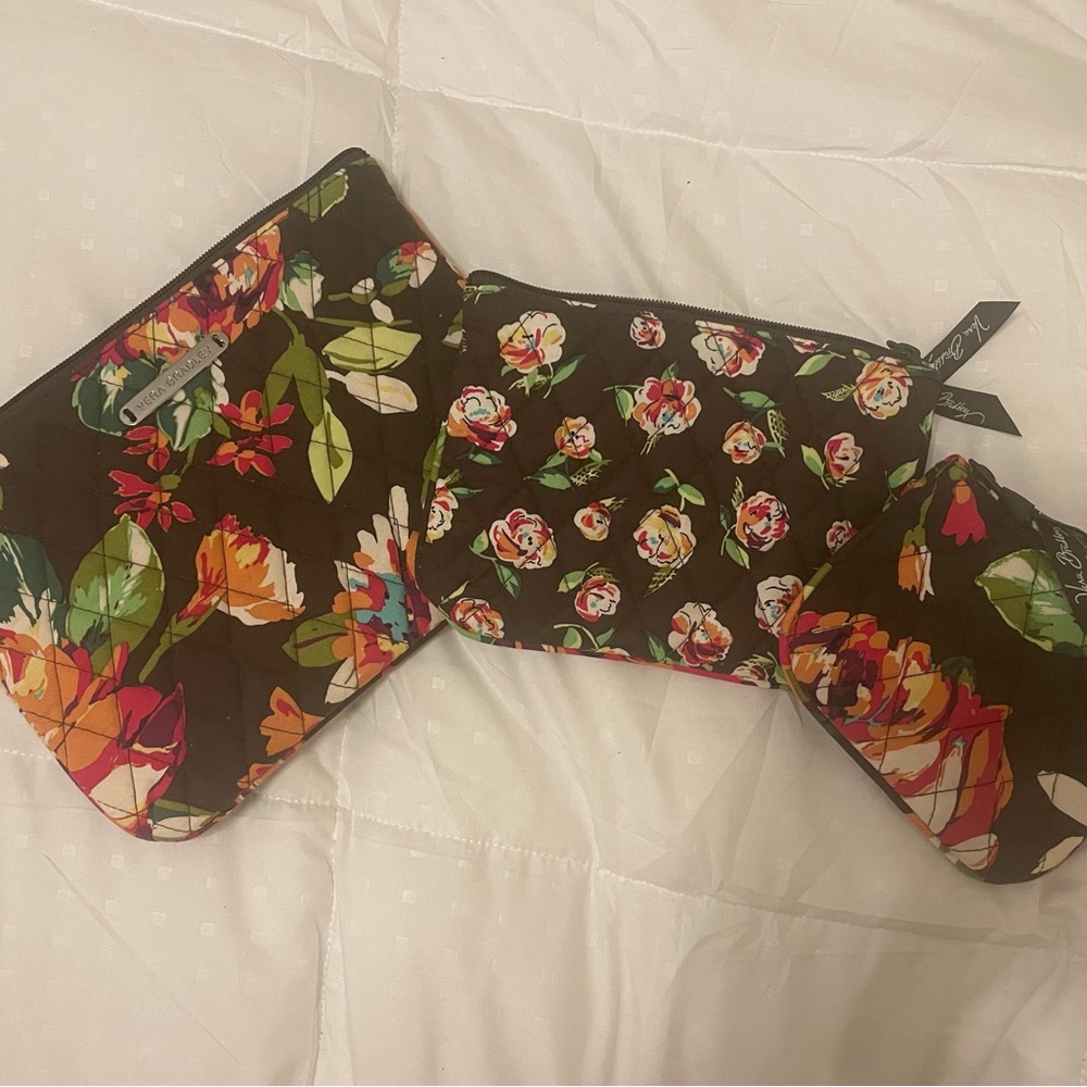 Vera Bradley 3 piece zippered bag set